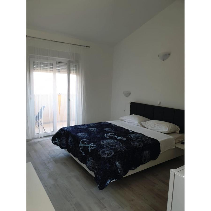 Apartment Mate4 Бибине Екстериор снимка